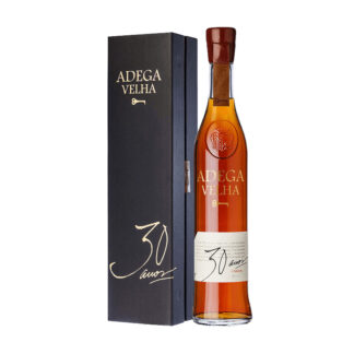 Aguardente Adega Velha – XO 30 Anos