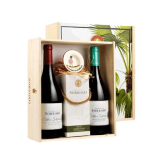 Conjunto Vinho Herdade do Sobroso Tinto e Branco – Cellar Selection – 2 garrafas + Azeite + Taça